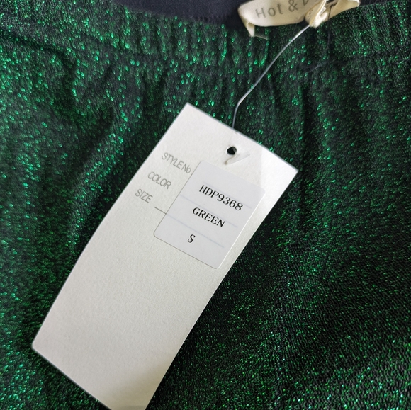NWT Hot & Delicious Green Sparkle Shimmer Leggings - Picture 5 of 6